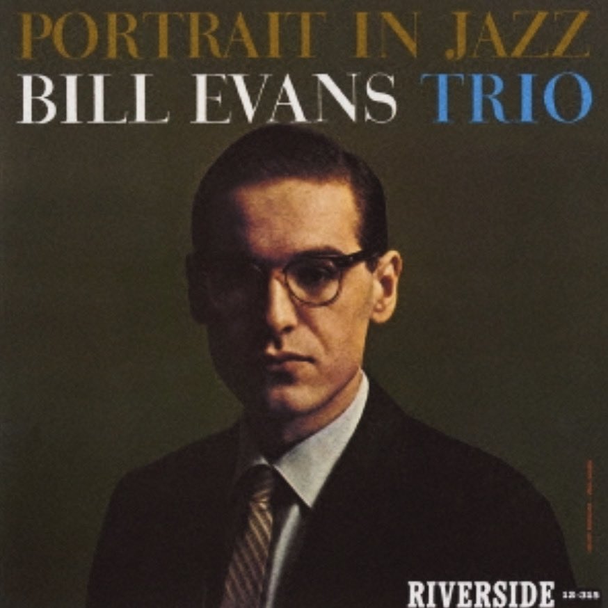 こんばんは。今夜はビル・エヴァンス・トリオを聴いてます🎧
皆さん♪今夜も良い晩を⭐️

#billevans #billevanstrio
 #ビルエヴァンス #ビルエヴァンストリオ

　ではでは。。