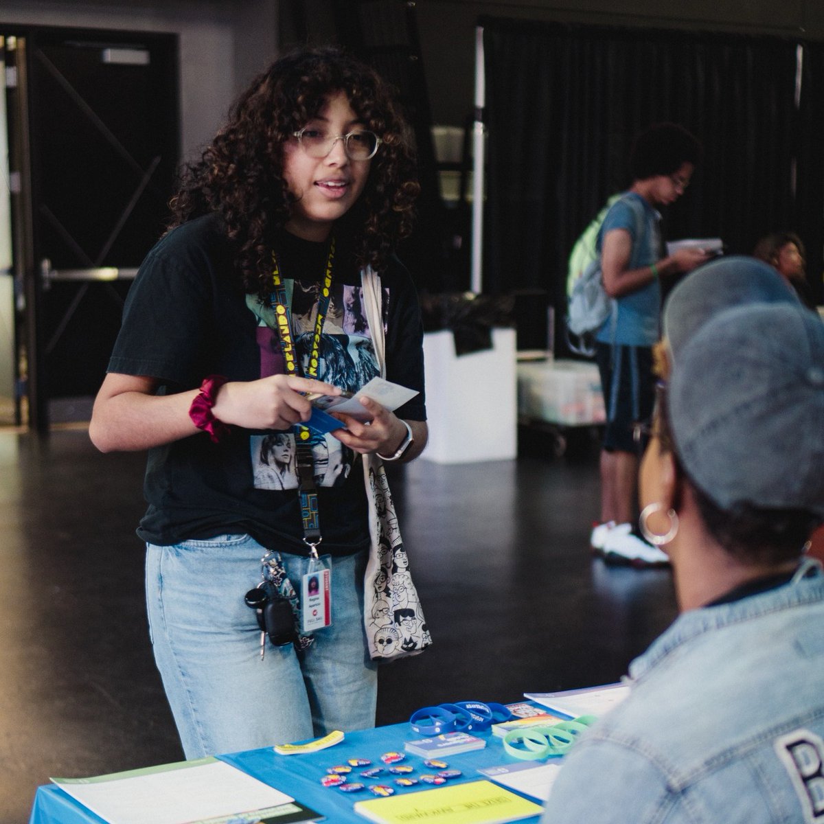 ConnectSCA's tweet photo. The midday Student Health and Safety Fair was fantastic, bringing together community leaders, students, and volunteers! There were engaging workshops on wellness and safety, along with some exciting prizes up for grabs from Student Development Department!
#FullSail #FSnation https://t.co/ri5ZV4ETpk