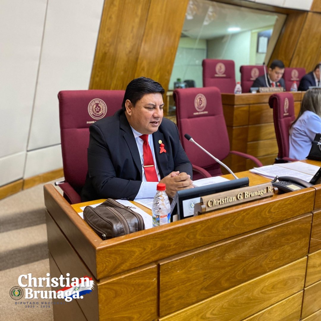 Sesión extraordinaria de la Cámara de Diputados 🇵🇾 tenemos un compromiso con la gente y lo vamos a cumplir!