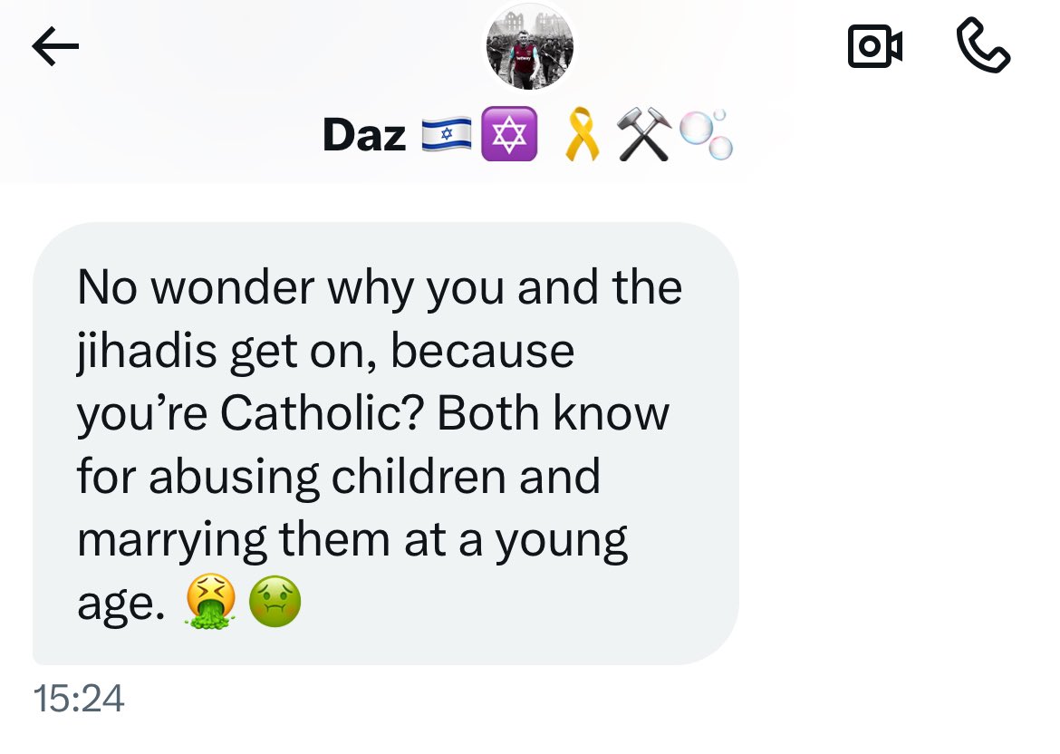You know when you’re having a bit of an oul debate…bit of to and fro… not really any common ground…and then this slips in to your DMs 🤣🤣🤣. Fuck oh! Top man Daz 🤦‍♂️