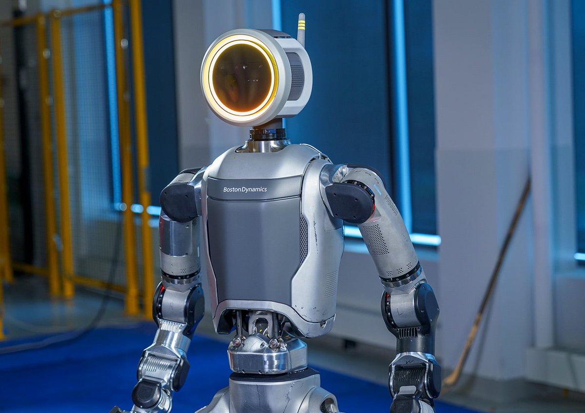 robocraft's tweet photo. Boston Dynamics представили электрическую версию робота Atlas https://t.co/yCkfF8yRTd https://t.co/rUsWKqyJjO