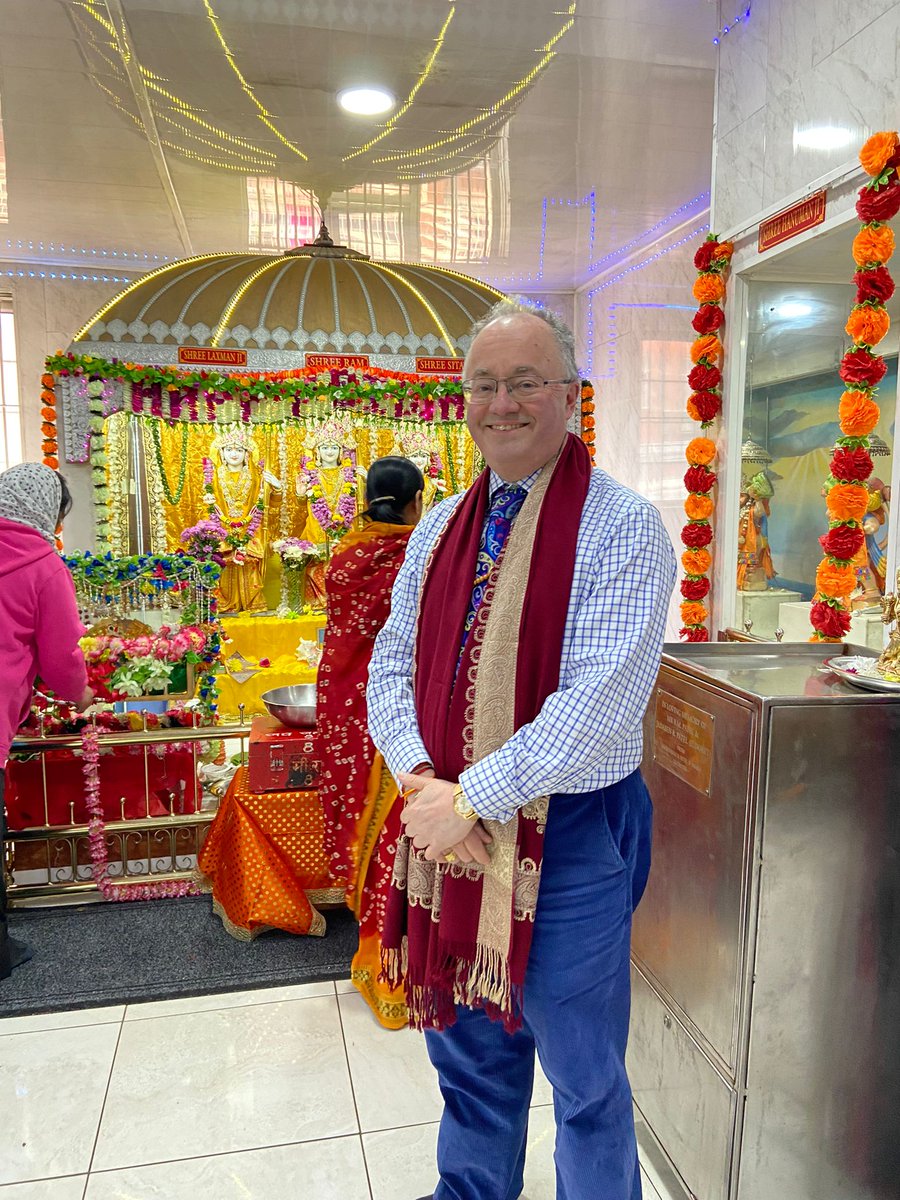 I was privileged to visit the Shree Hindu Temple today to help celebrate Rama Navami. Thank you for such a warm welcome. It was an honour to rock the cradle of the infant Rama. #RamaNavami2024 @HinduTempleUK