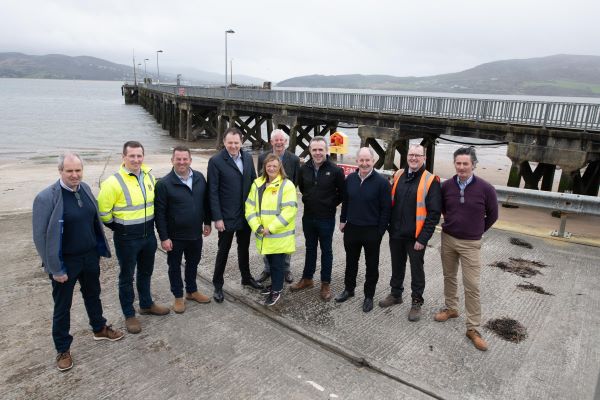 The commencement of the €4.6 million Rathmullan Pier Refurbishment Project has been hailed as a momentous development for Donegal and the North-West by the Minister for Agriculture, Food and the Marine, @McConalogue

Full details - ow.ly/jFIY50Ri3E2

#Donegal #YourCouncil