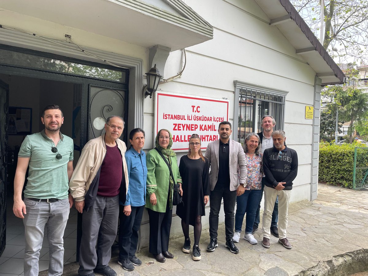 Zeynep Kamil mahalle muhtarlığına seçilen Sn. Kıymet Şanlıer’e ilçe başkanımız Sn. Ali Huzeyfe Başkaya ve yönetim kurulumuz ile hayırlı olsun ziyaretinde bulunup Genel Başkanımız Sn. Ali Babacan’ın selamlarını ilettik.