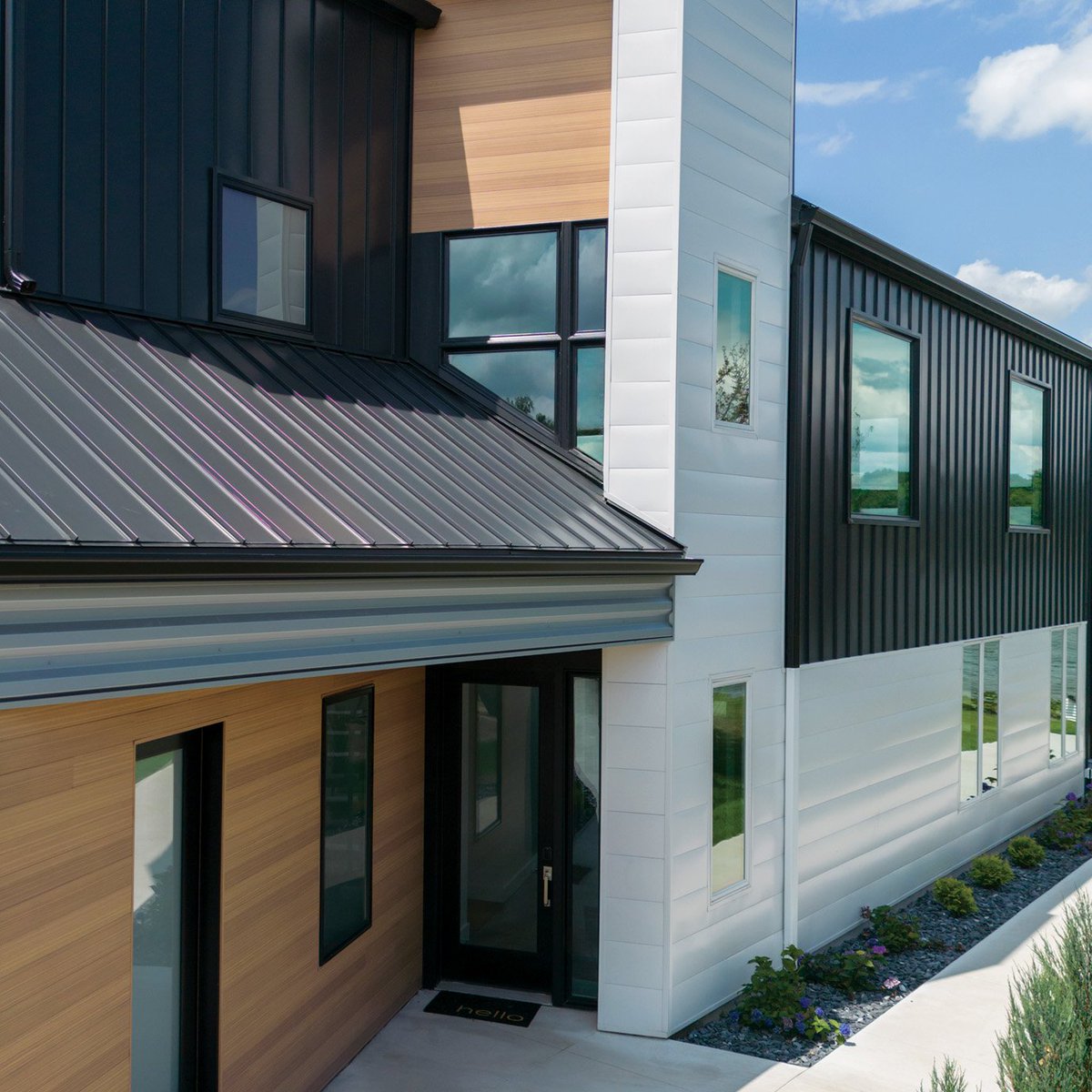 For professionals aiming to elevate their projects, enhance their reputation, and secure more jobs, it's time to make the switch to Vesta Steel Siding. 🛠️🏘️

🔗: hubs.li/Q02tbc9f0

#Builder #Contractor #SidingContractor #Architect #ArchitecturalSiding #SteelSiding #Vesta