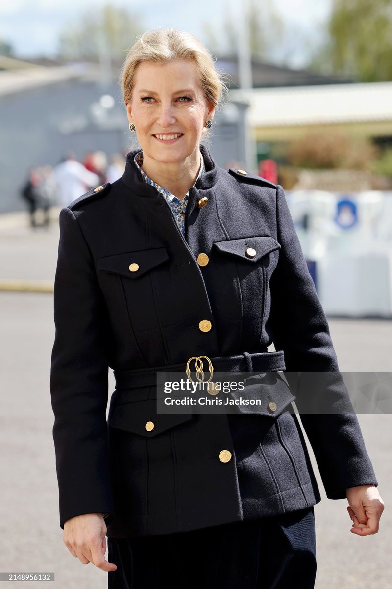The beautiful Duchess of Edinburgh in Somerset today.
#SophieDuchessofEdinburgh #wednesdaythought #Wednesdayvibe #WednesdayMotivation #DuchessofEdinburgh #SuperSophie #PrincessSophie #TeamSophie #RoyalFamily #TeamEdinburgh  @RoyalFamily