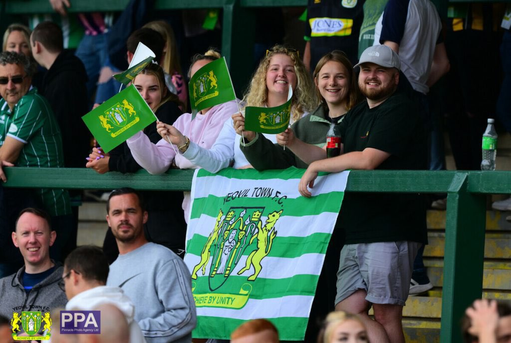 Yeovil Town FC tweet media