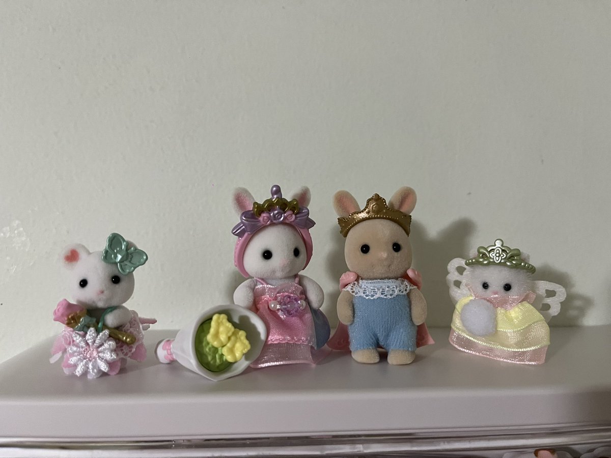 Royal wedding and the flower girl ft. niniw the fairy 🧚🏻‍♀️