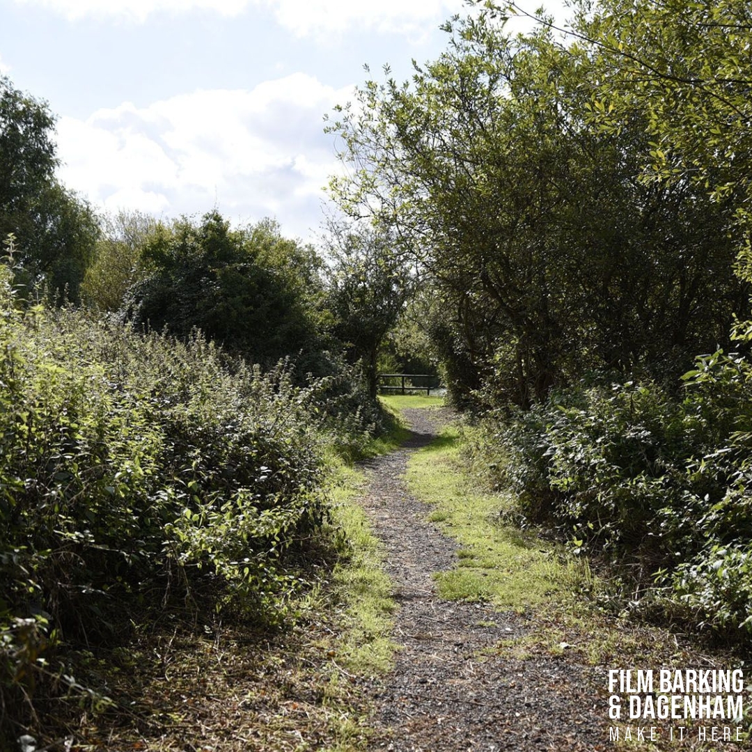 filmlbbd's tweet image. Eastbrookend Country Park and Nature Reserve is a gorgeous and vast 84-hectare park filled with nature trails, horse grazed meadows, marshlands &amp;amp; ponds, boasting free car parking with easy access by car via the A12 &amp;amp; A13. Come film here in both the day and evening. #makeithere