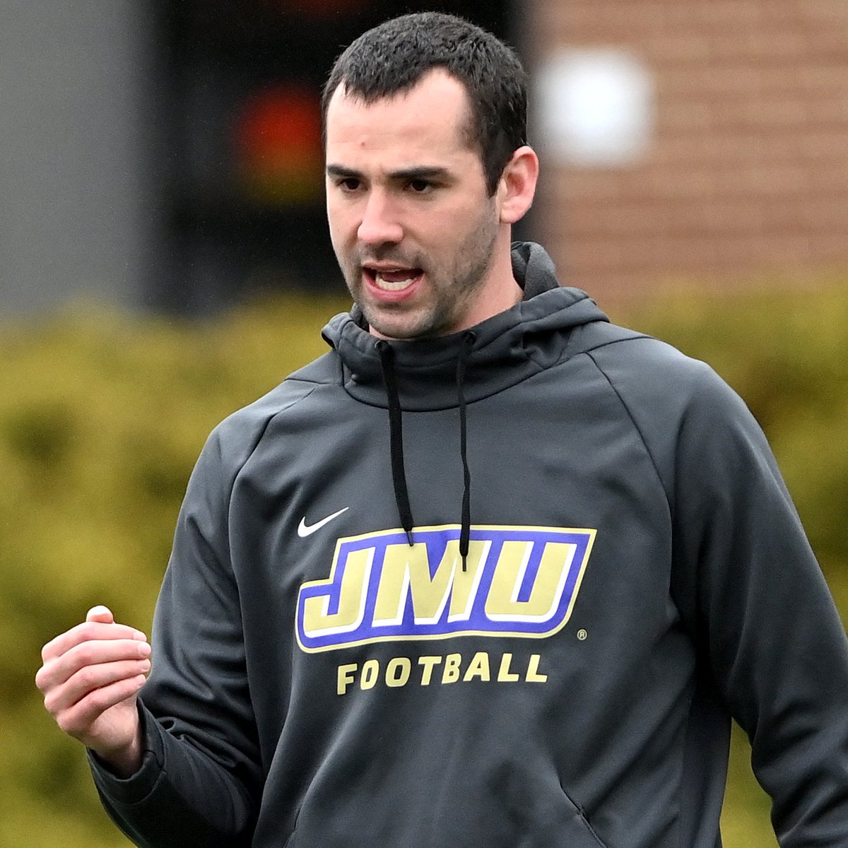 Listen to my conversation with JMU offensive coordinator Dean Kennedy as the Dukes get set to wrap up spring ball on Saturday. 🔊 on.soundcloud.com/mHmQrrqwSp53hp… @JMUFootball | @Coach_DKennedy