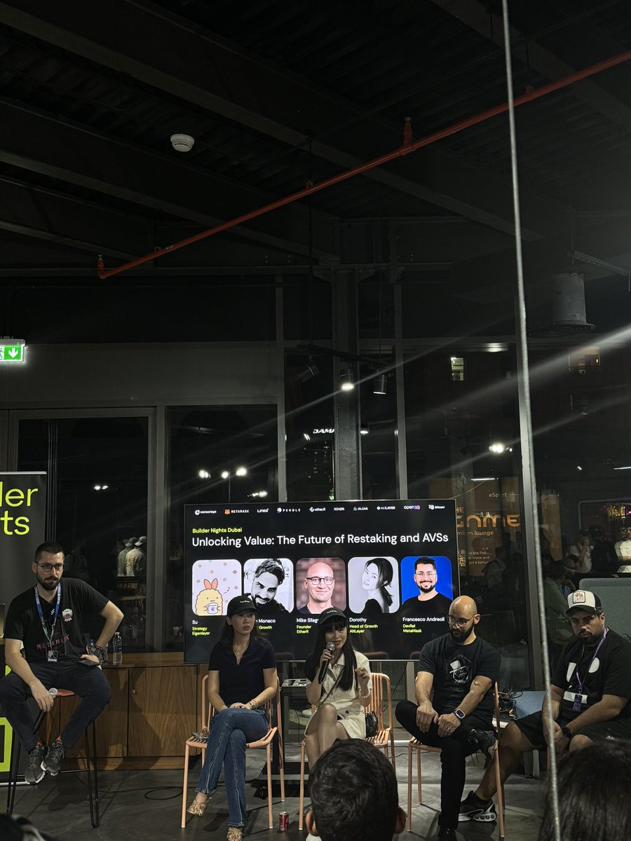 Panel with @marcomonaco83 @francescoswiss @Dorothy_defi @ether_fi @eigenlayer at Builders Night ⭐️