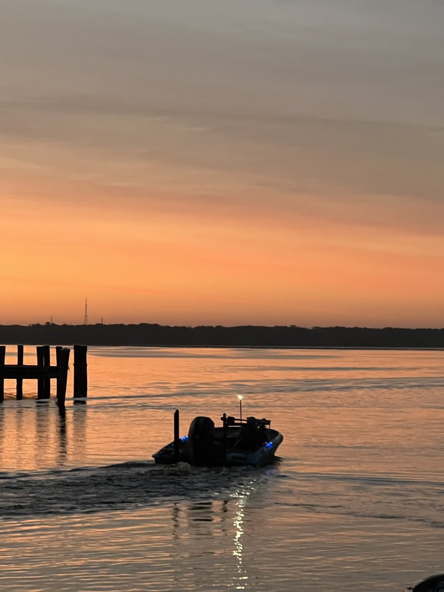 Steve Kennedy (@prostevekennedy) on Twitter photo @bass_nation The sunrise here is amazing. Final day of practice #stjohnsriver #palatkaflorida @putnamcountychamber <a href="/lowrancefishing/">Lowrance Fishing</a> <a href="/Power_Pole/">Power-Pole</a> <a href="/bobsmachine/">BobsmachineJapan</a> <a href="/lithiumpros/">Lithium Pros</a> <a href="/myyolotek/">myYOLOtek</a> @grattbaits @bass_nation The sunrise here is amazing. Final day of practice #stjohnsriver #palatkaflorida @putnamcountychamber <a href="/lowrancefishing/">Lowrance Fishing</a> <a href="/Power_Pole/">Power-Pole</a> <a href="/bobsmachine/">BobsmachineJapan</a> <a href="/lithiumpros/">Lithium Pros</a> <a href="/myyolotek/">myYOLOtek</a> @grattbaits