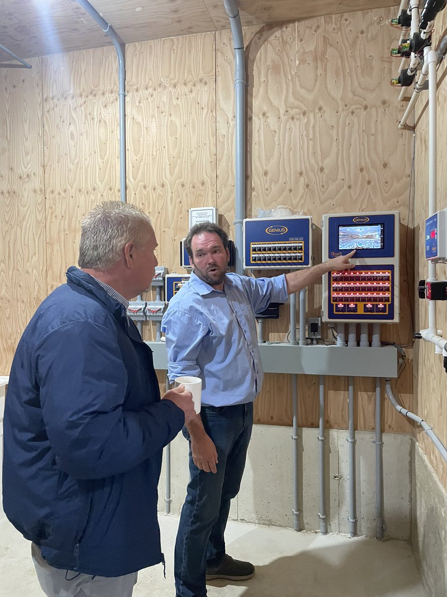 Great to meet with local chicken farmers near #ThedfordON in #LambtonKentMiddlesex. Thanks for the tour today and the conversation about how we can continue to #GetItDone and support our agricultural community.