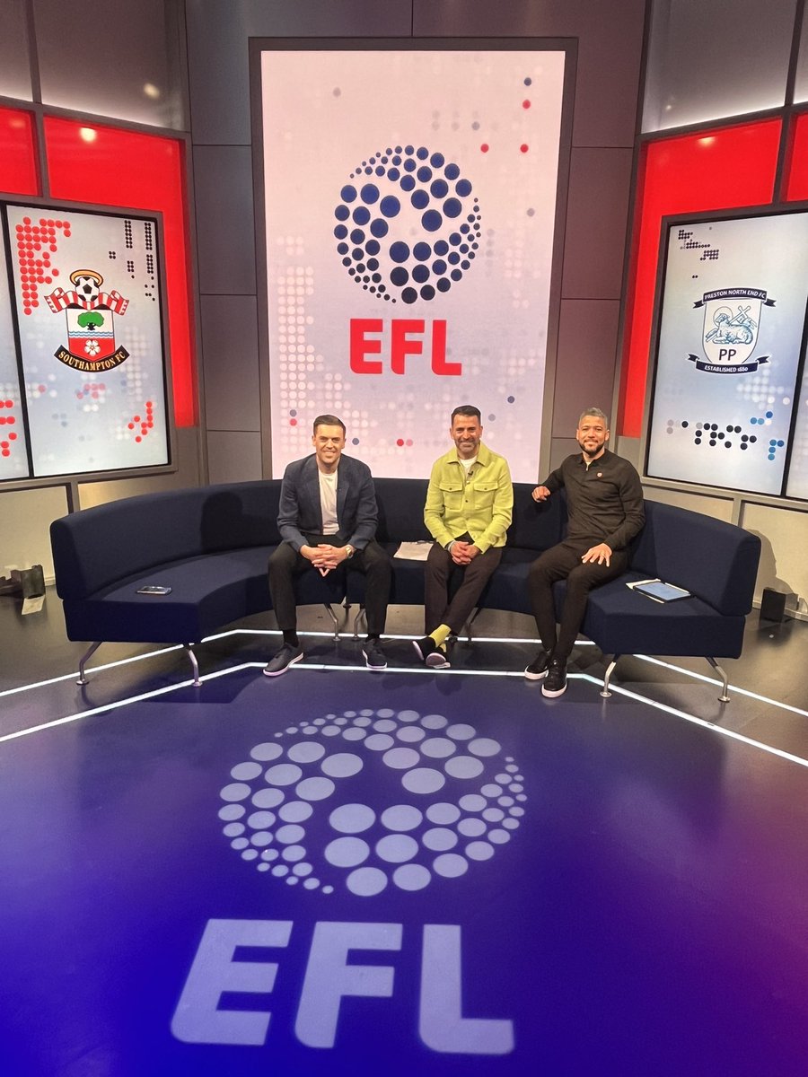 A pleasure as always to be on @SkyFootball for @SkyBetChamp coverage of @SouthamptonFC vs @pnefc alongside @AdamJSmithy and @jobimcanuff7 last night👍🏼 Great win for #SaintsFC 😇 The socks are washed and ready for Saturday @mossbros 😃🧦🟢