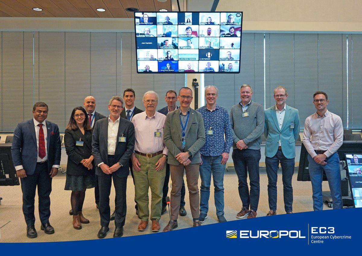 🤝 A warm welcome to our partners at the first onsite meeting of the #Quantum Safe Financial Forum!

💻🔄 They are at our headquarters to discuss perspectives on the transition to Post Quantum #Cryptography in the financial sector.

🔗 Read more here:  europa.eu/!nhdRj6