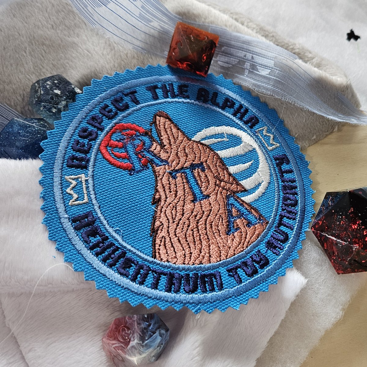 ChaoticpeaceCos's tweet photo. What does RTA mean to you?

Respect the Alpha? Rexxentrum Toy Authority?

Or does it symbolize a crotchety little old toy maker with a heart of gold that is filled with love for his little found family?

Now live in the sh⁰p

#CriticalRole #CriticalRoleArt #chetney https://t.co/uqHG04mxMU