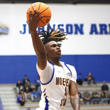I caught up with former Morehead State guard Eddie Ricks III, who committed to James Madison earlier this week. Give it a listen as the Dukes are getting an impressive young man on and off the floor. 🔊 on.soundcloud.com/MJMBjTdyjqxaFG… @JMUMBasketball | @EddieRicksIII