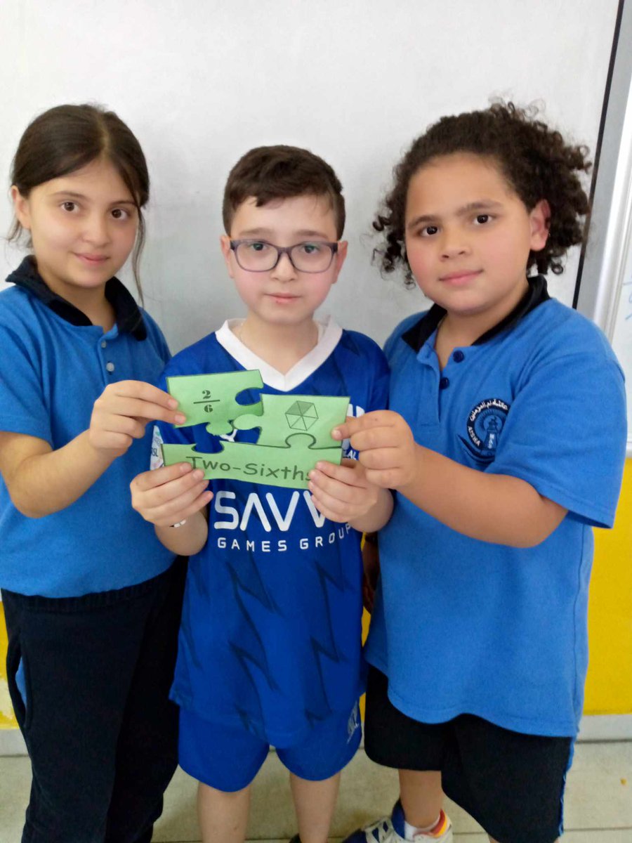 samia_aytour's tweet photo. Grade 4 learners moved around the class to find their friends in order to complete the puzzles.
@FawziehHn 
@MakAishaSchool https://t.co/fN4cbmyMv1