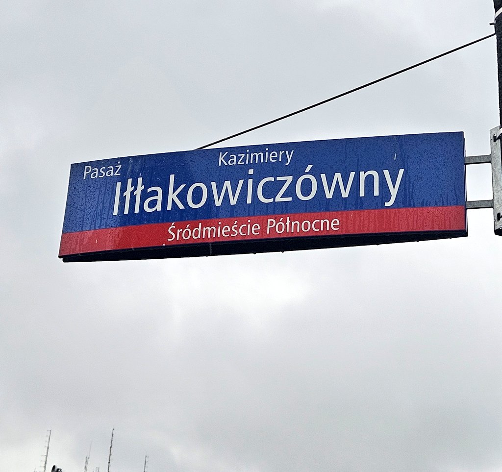 maxfras's tweet photo. Need a good password generator? 
Get a map of Warsaw https://t.co/njlTDlHQ4W