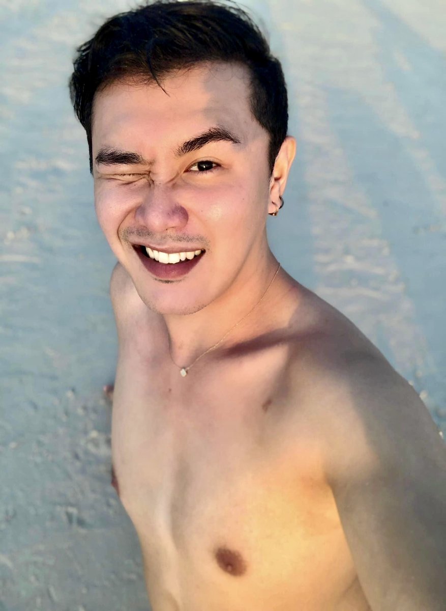 Sinu mga ILONGGO dito? 
Retweet and follow me, chat tayo 😉