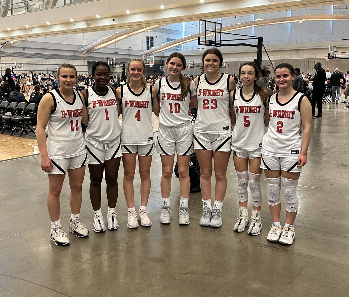 ChristinaS37122's tweet photo. Next Tournament THE CLASH in Cincinnati, Ohio! TBW 2027 Red Hicks are ready! Come check them out this weekend.  ⁦@emmaesavage⁩ ⁦@ehicks_25⁩ ⁦@TBWexposure⁩ https://t.co/68TcQevEPA