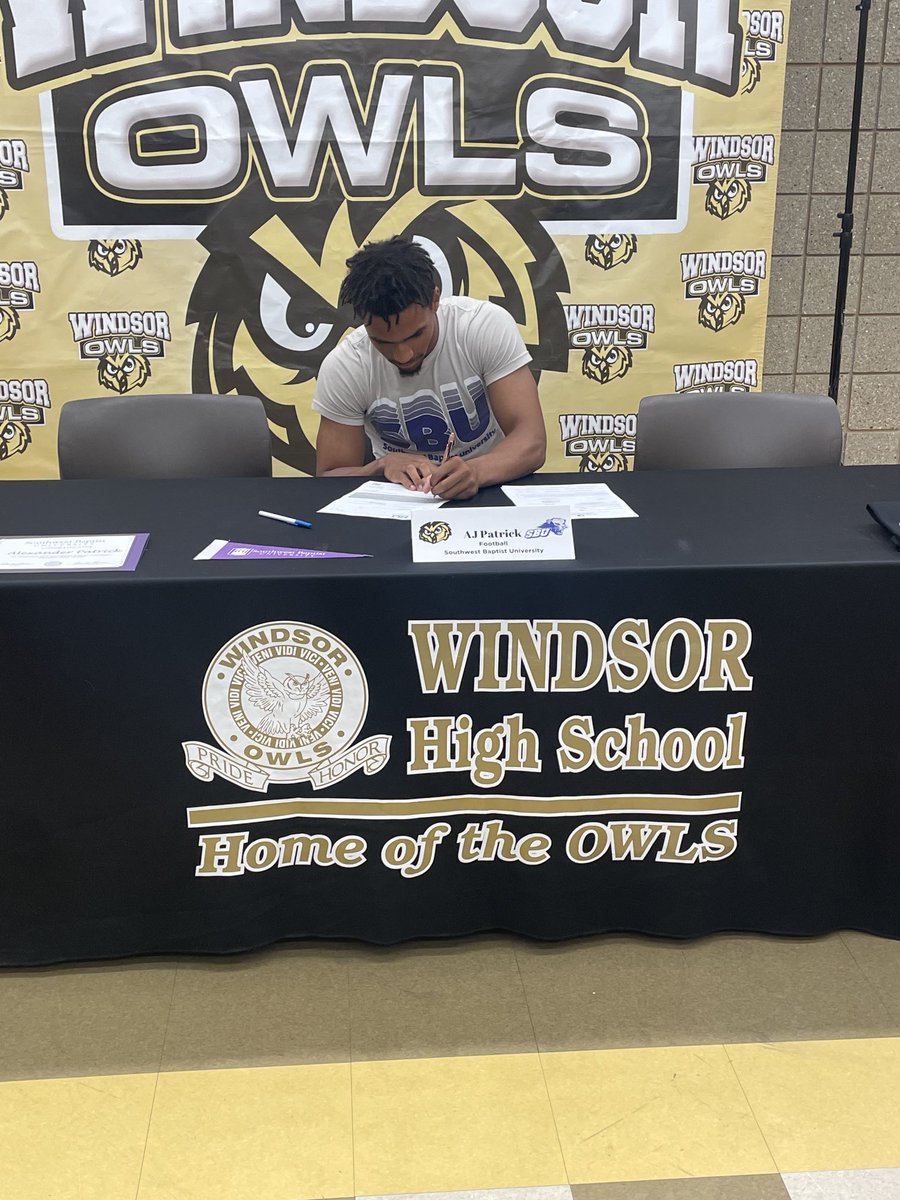 CONGRATULATIONS to our very own AJ Patrick for signing his letter of intent to play football at Southwest Baptist!  AJ we are SO PROUD of you and although Windsor Track will miss you we can’t wait to see what you do at the next level!  #HardWorkPaysOff