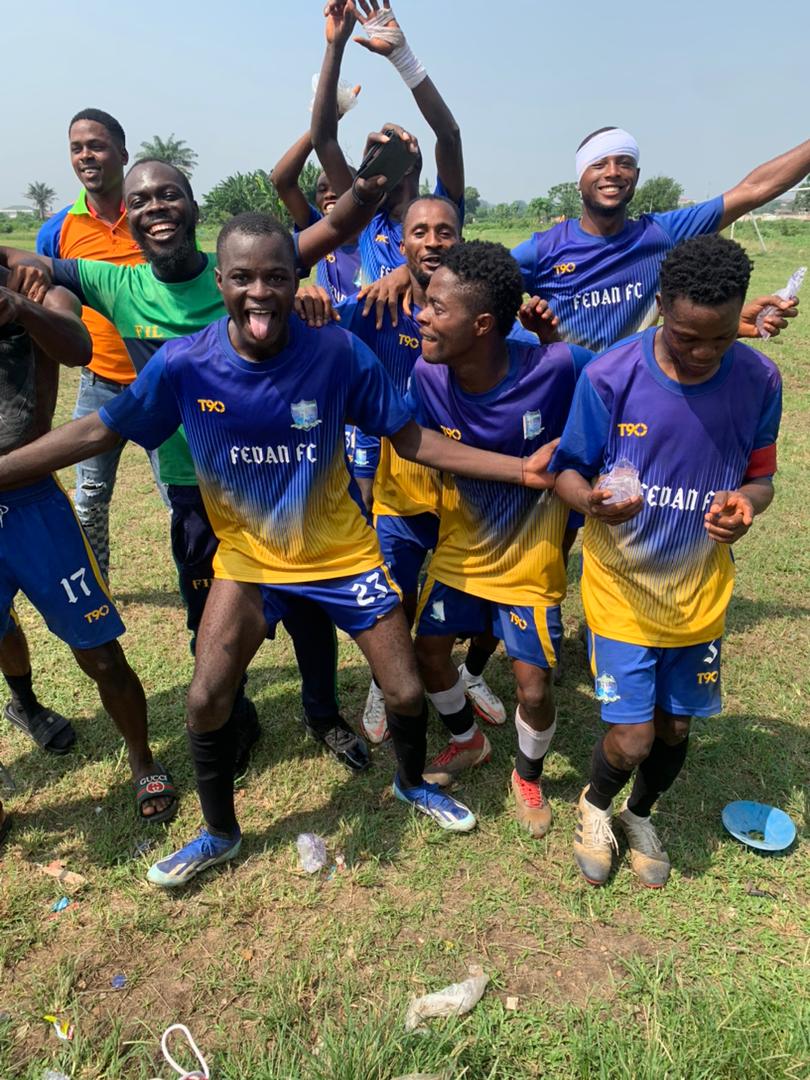 Khaffbangz1's tweet photo. I'm proud of these guys
@theNNLO we coming
#Barpolar #footballgame https://t.co/OIrn05RAcK