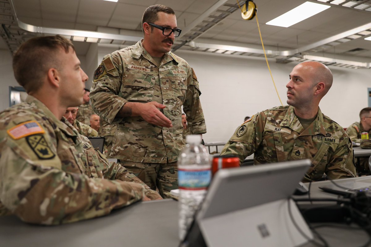 Check out these highlights from last week! ⭐️ The First Line Leaders Course (FLLC) has had a tremendous impact on both Tennessee Army and Air National Guardsmen since its inception in September 2021. This innovative program continuously enhances to address key developmental…