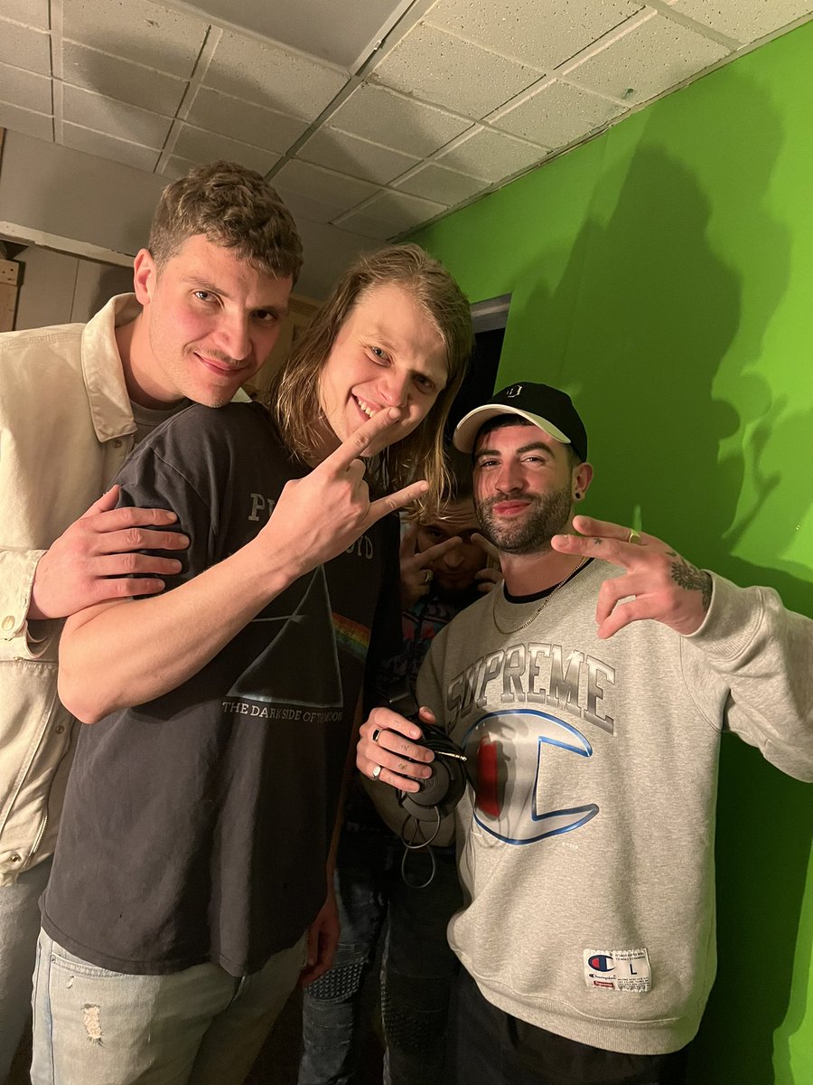 I never share stuff like this ever but this is me 9 years ago starting chemo vs now. Life is so precious it’s unbelievable, after surviving I made it a point to live and love for the ones that had fallen before me. I can proudly say Im doing that very thing and will continue to❤️