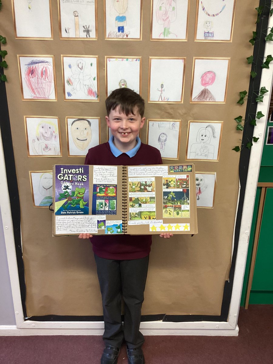 4CB had a lovely start to the first week back, as Thomas shared his amazing entry in our Reading Scrapbook. Well done! 📚@AdAstraTrust