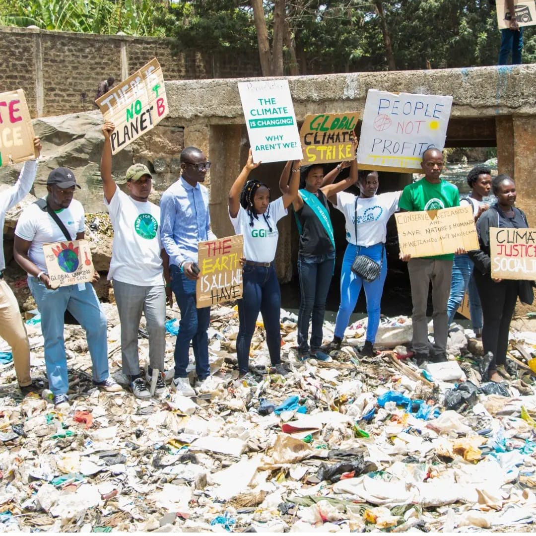 Joining the Fossil Fuel Non-Proliferation Treaty is a commitment to a sustainable future. Kenya, MUST  lead by example and transition to renewable energy sources. #ClimateJusticeNow @fridays_kenya  @fridays4future  @Environment_Ke  #FixTheFinance  @ActionAid_Kenya @fossiltreaty