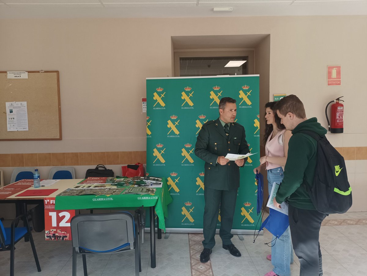 Éxito en la primera Feria de Itinerarios Profesionales (FIPI) de la Facultad de Derecho <a href="/UexDerecho/">Facultad de Derecho UEX</a> de la Universidad de Extremadura <a href="/infouex/">UEx</a>.
