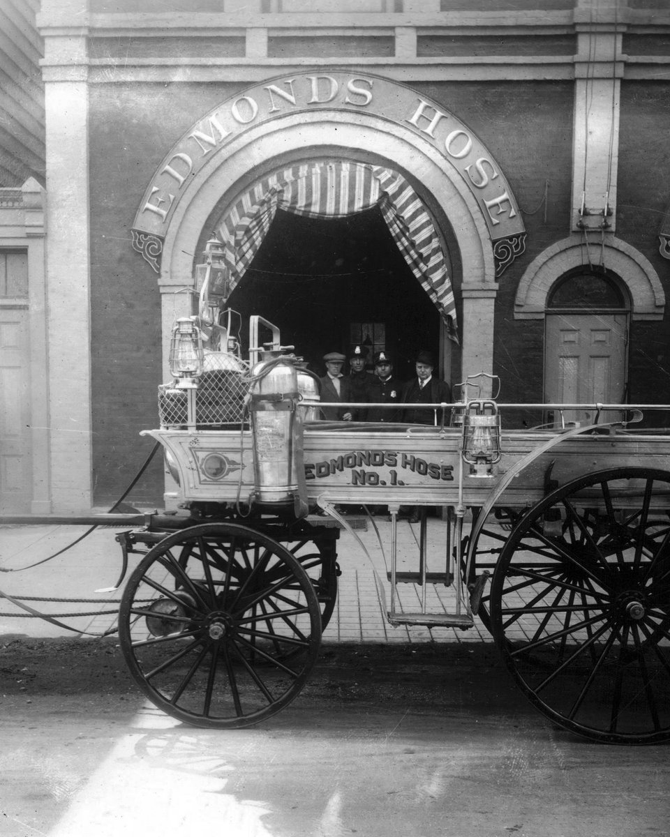 Today, we celebrate the remarkable legacy of the City of Hudson Fire Department, which has been serving the City of Hudson for 230 years without interruption.

#History #AmericanHistory #Firefighting #Firefighters #Hudson #HudsonNY #HudsonFire #HFD #HudsonValley #NewYork #NY