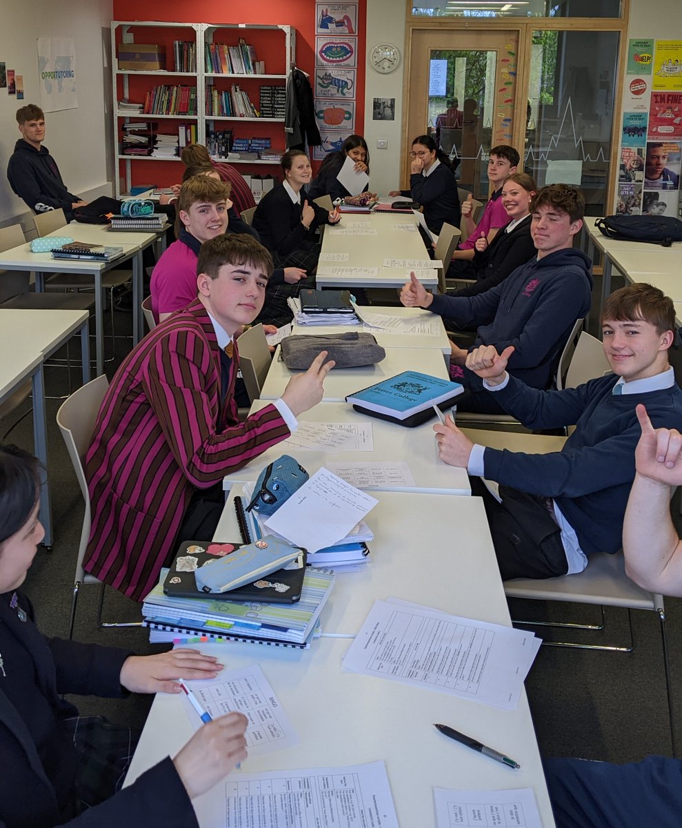 With the GCSE oral exams approaching, our 5th form French pupils are getting ready with a bit of 'speed dating' during today's booster session. 🇫🇷