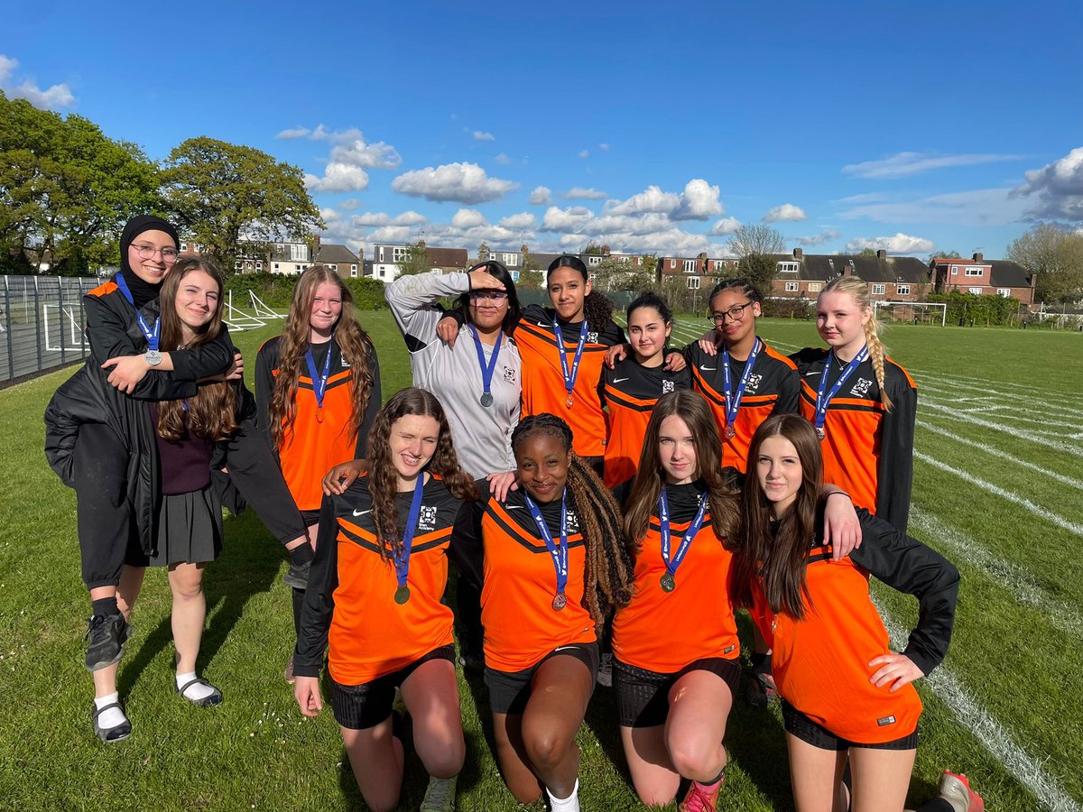 Massive congratulations to the Year 10/11 Girls Football team making it to the Barnet Cup Final. We were runners up but made it a very competitive final. Well done !