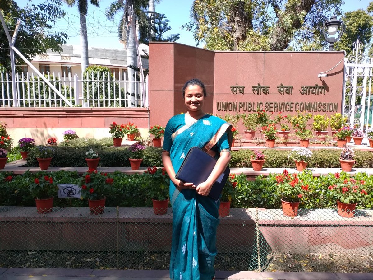 Ms. Bratati Dutta, Ex-Student of Dept. of Seed Science & Technology (passed out M.Sc. (Ag.) in 2022), OUAT Bhubaneswar secured 346 rank in UPSC, CSE 2023. Prof. Pravat Kumar Roul, Hon'ble Vice Chancellor, OUAT congratulated for her success.