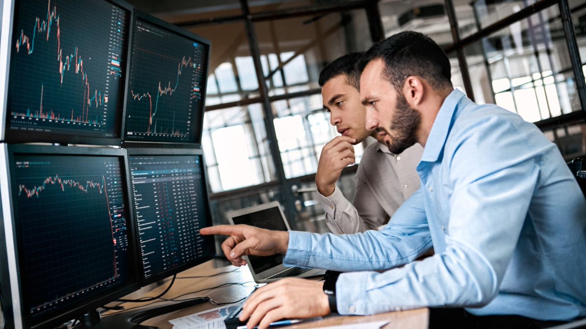 Small-Cap and Micro-Cap Emerging Managers: Seeking Alpha in Inefficient Markets
ashtonglobal.com/blogs/investme… #hedgefunds #finance #diversity #esg #venturecapital #emergingmanagers