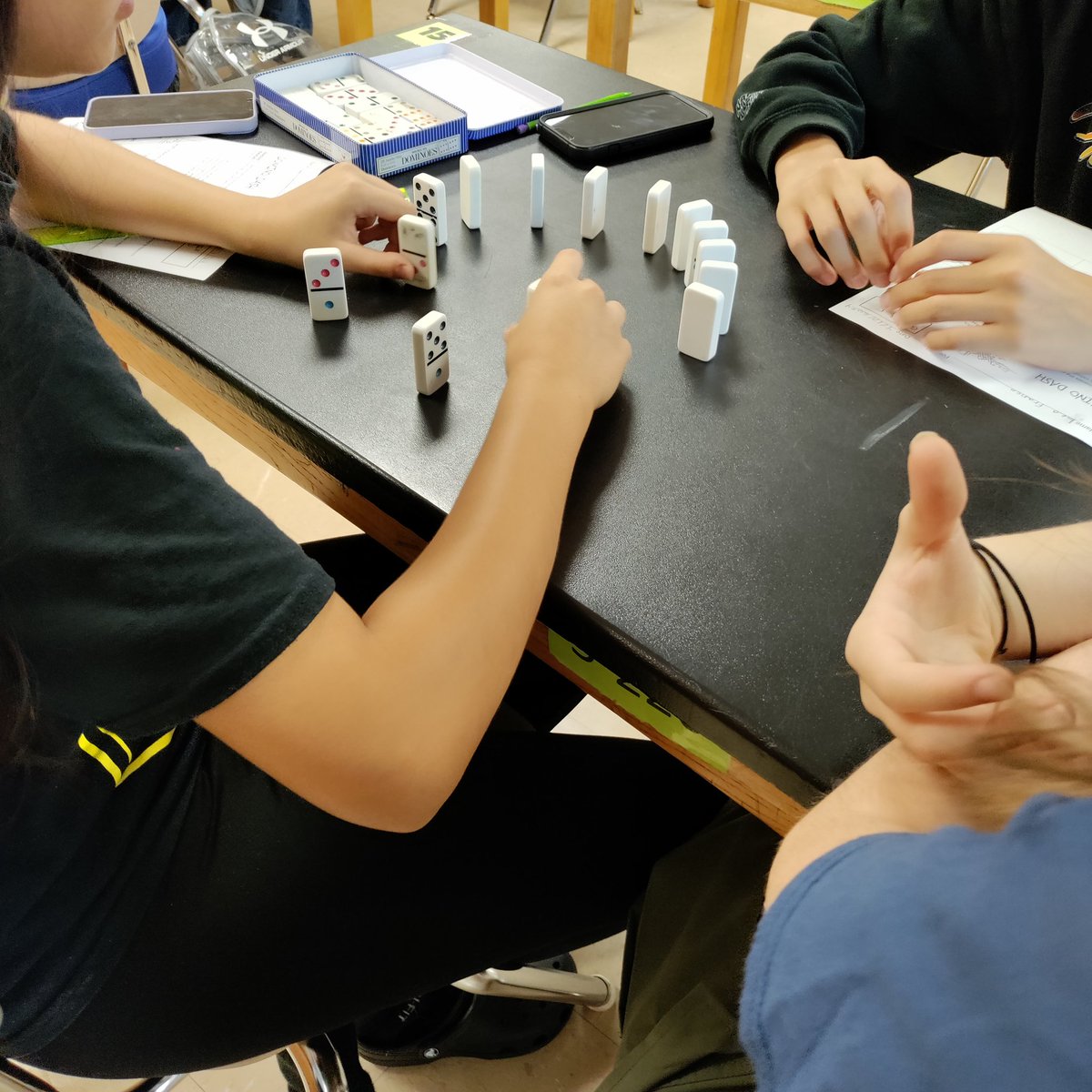 ms_vecchio1027's tweet photo. "Domino Dash"! How fast are the Dominoes falling? Measuring, calculating average speed, designing shapes and just having fun. https://t.co/KmOCi53gi3
