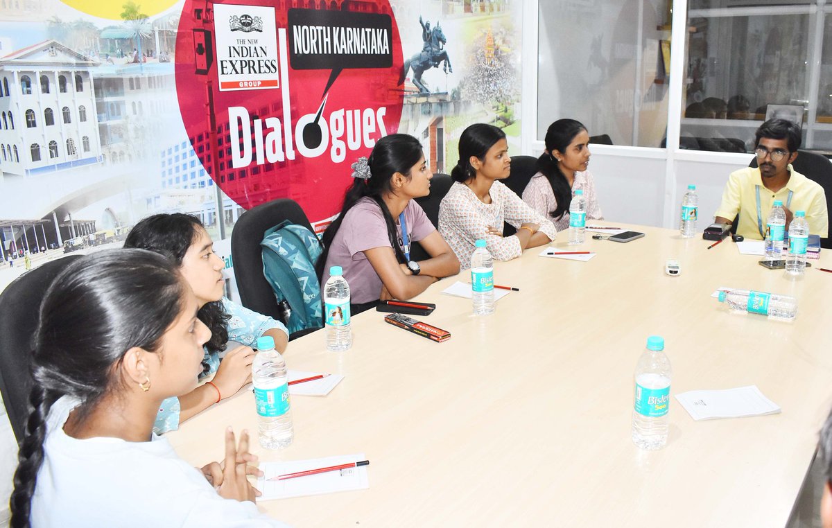 @NewIndianXpress #Hubballi invited a group of #firsttimevoters for an in-house discussion. They are excited about casting their vote and say they will vote for the candidate irrespective of the party and its ideology. More to come in print soon @XpressBengaluru @KannadaPrabha