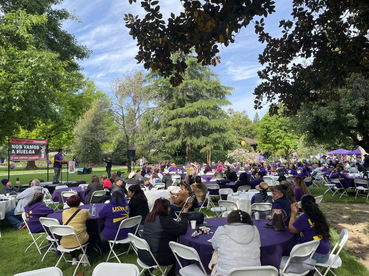 #SiSePuede #JusticeForJanitors #CaLeg lobby day kickoff. 

#NoMasSobreCarga!!! @Seiuusww janitors call for State intervention in an industry plagued by economic exploitation, sexual violence, and backbreaking workloads #JusticeForJanitors  #AB2364