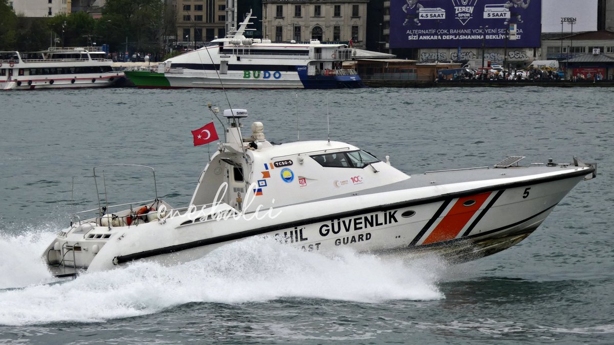 İnşa edilen ikinci Kaan-15 Sınıf bot olan TCSG-5, Haziran 1998’de hizmete alındı. TCSG-5, Sahil Güvenlik Marmara ve Boğazlar Bölge Komutanlığı bağlısı olarak hizmete devam ediyor . 🇹🇷 ''Her Zaman Yanında.'' #TürkSahilGüvenlik #TCSG5 #Kaan15