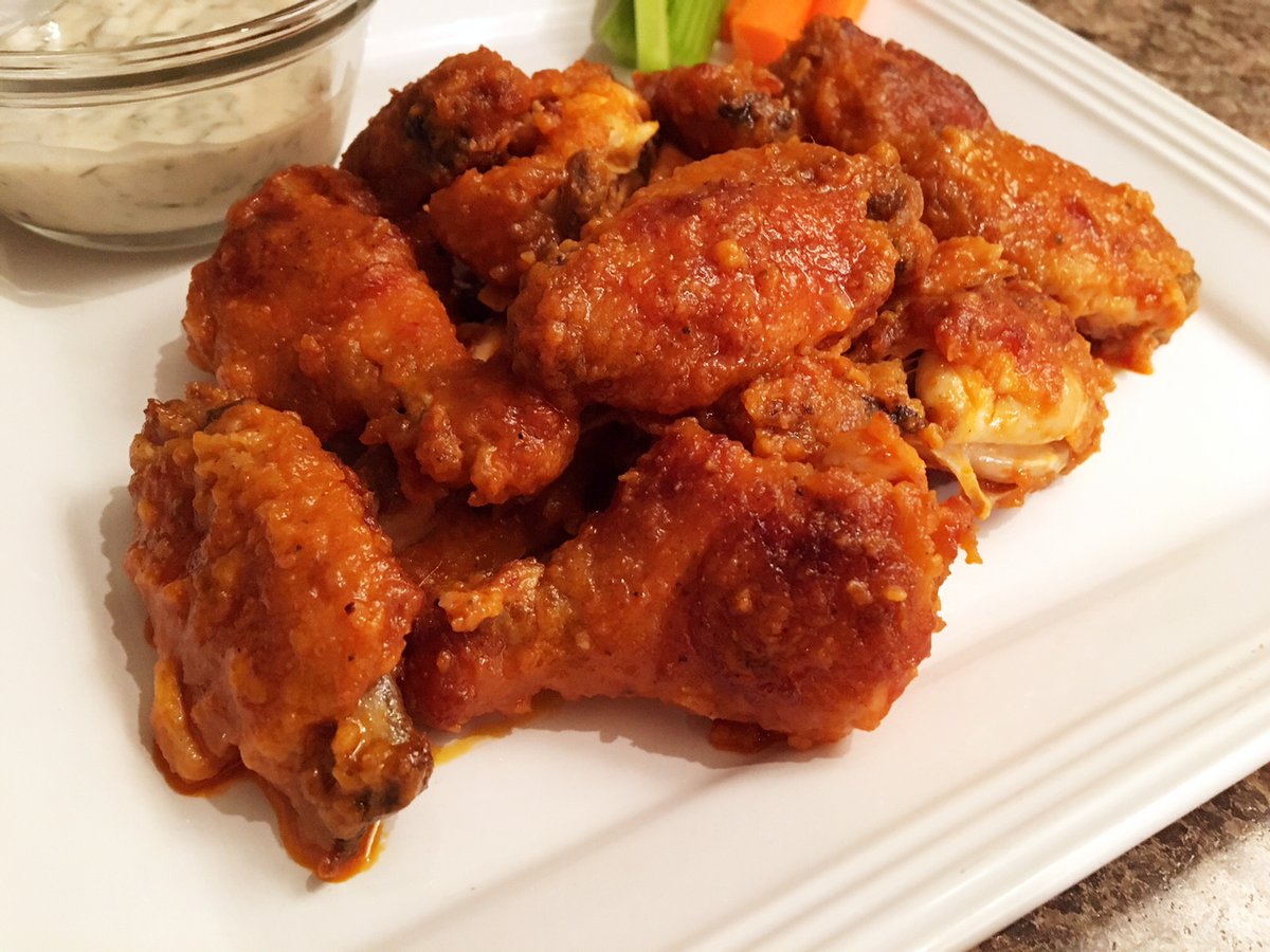clubfoody1's tweet image. Tonight is chicken wings! What's your favorite flavor?

Mine are Teriyaki, Buffalo, &amp;amp; Orange Sriracha...