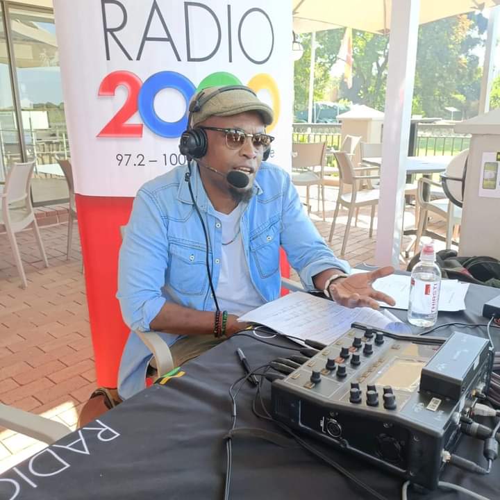 @SABCPortal @Mnisi__weMvula @Radio2000_ZA 'Monna wa Modimo, you didn't choose radio but radio chose you' Jimmy Ko Mmakau 

Maine Mvula Mnisi We Mvula 🌧️🌧️🌧️

#SpaceAndTime
#TheDriveConnection
#Radio2000
#OurMusicYourMemories
