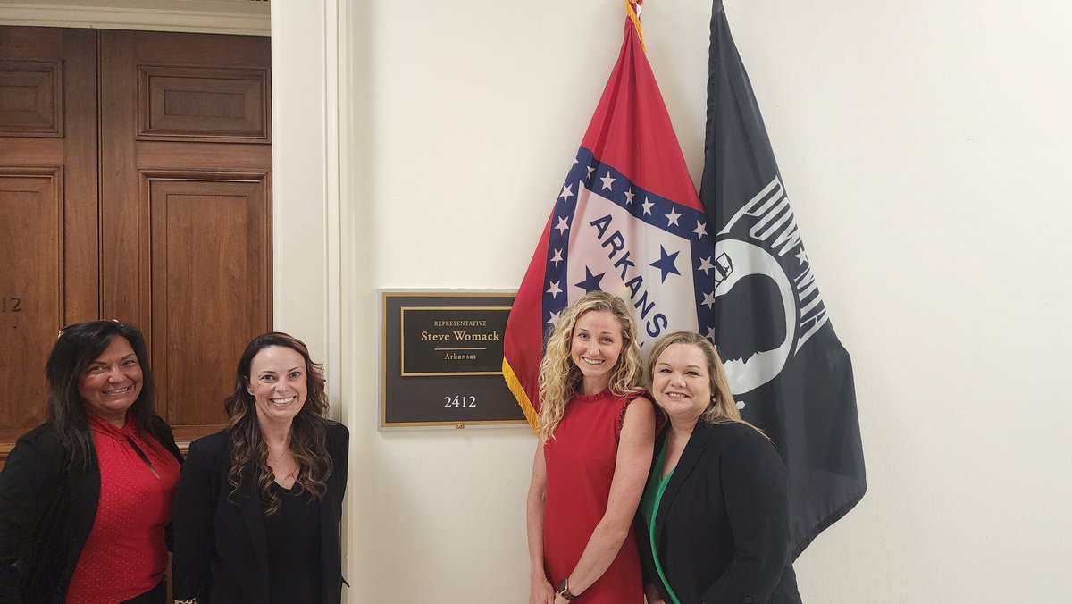 Thank you Grace for meeting with Arkansas Emergency Nursing Association today. We appreciate @rep_stevewomack support in protecting ER nurses in Arkansas! #enaindc #savesact #ena #doth24