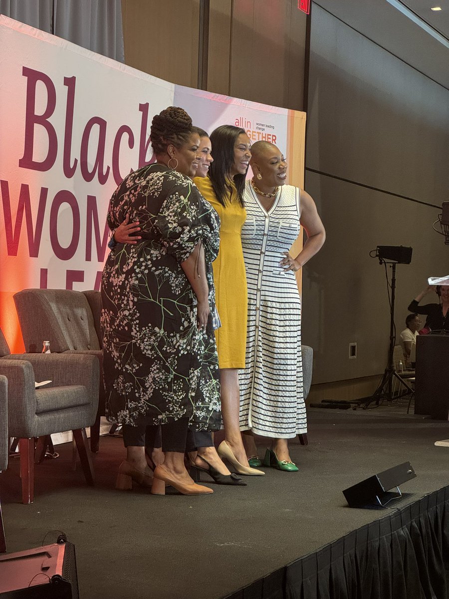 Sometimes you’re going to be the only Black person in the room but you need to make sure you’re not the last” @SymoneDSanders Powerful closing words! #BWL2024 #AllInTogether One more round of applause for these women @rachelvscott @alexi @lollybowean @SymoneDSanders