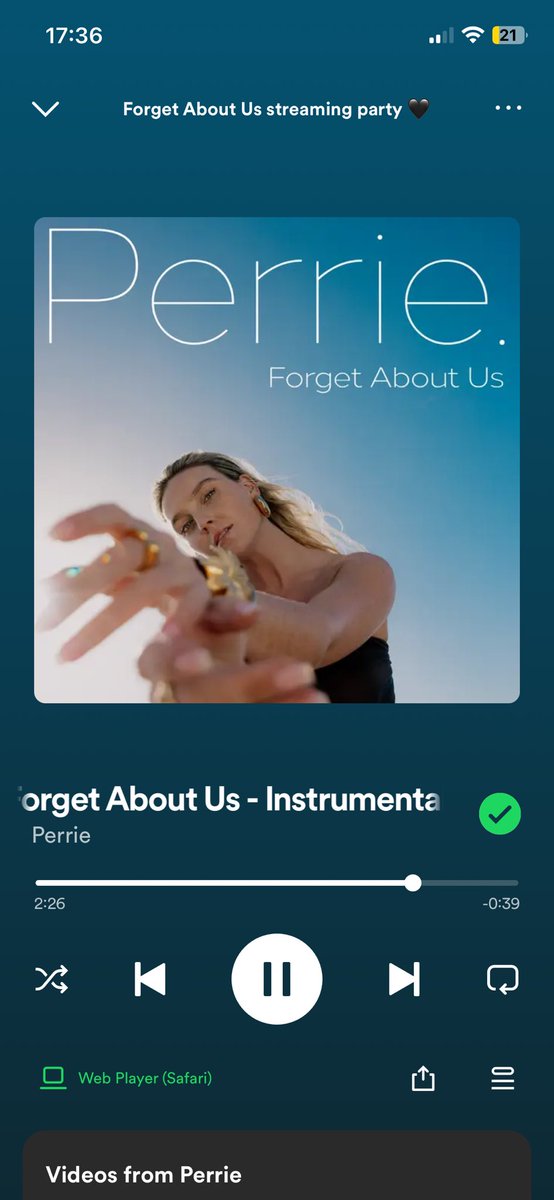 betweenuscarol's tweet photo. @PerrieHQ this #StreamForgetAboutUs party should have a follow spree also to who shows screenshots playing ๐๐ฉต https://t.co/WwNHirYeMN