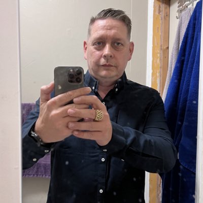 darrenfenny's tweet photo. #NewProfilePic https://t.co/WuXdyAJJnH