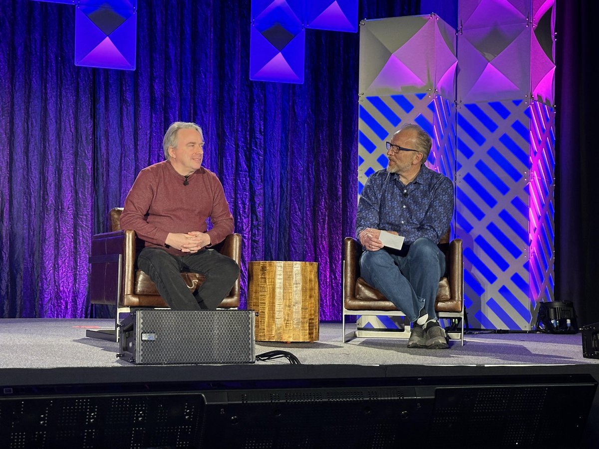 “I don’t want to be part of the hype. Let’s wait 10 years and see where it goes before making these claims,” — Linus Torvalds on the current wave of AI hype, adding that he is an AI optimist in that it will eventually bring better tools. In convo with @dirkhh_cf #OSSummit