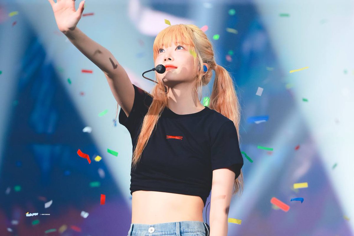 WE LOVE YOU EUNCHAE
#사랑해요_우리은채