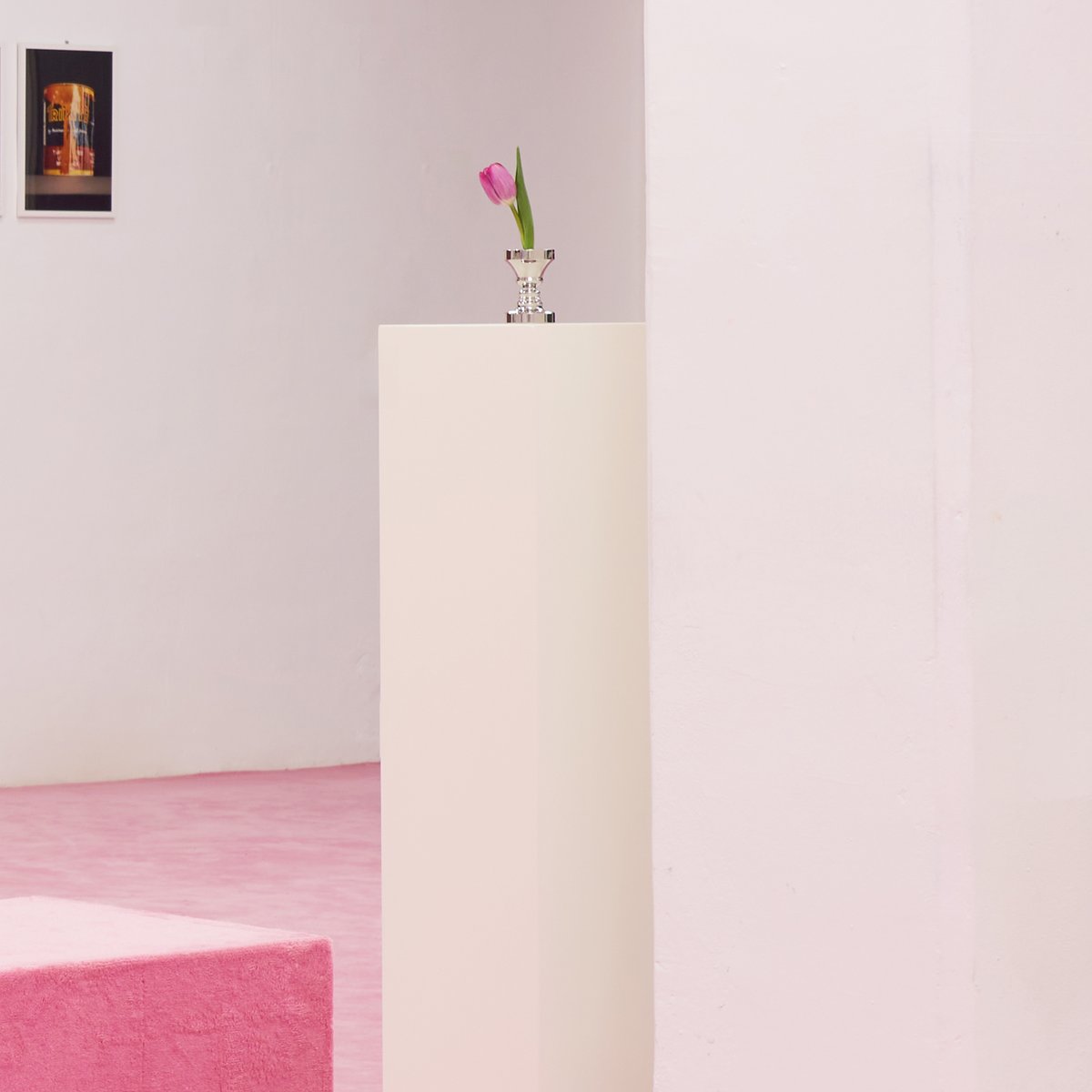 “SELF PORTRAIT VASE” AT SPAZIO FONTE'S “BETTER TOGETHER” EXHIBITION THIS WEEK, DESIGN WEEK MILAN 2024